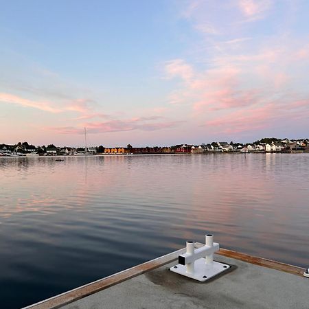 #Lofoten Leilighet Ved Sjoen Ballstad Exterior photo